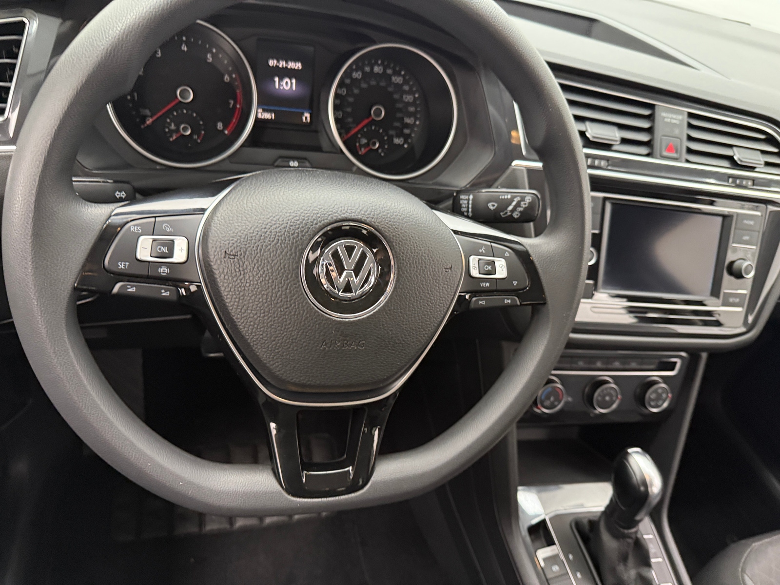 Thumbnail: 2019 Volkswagen Tiguan - 5