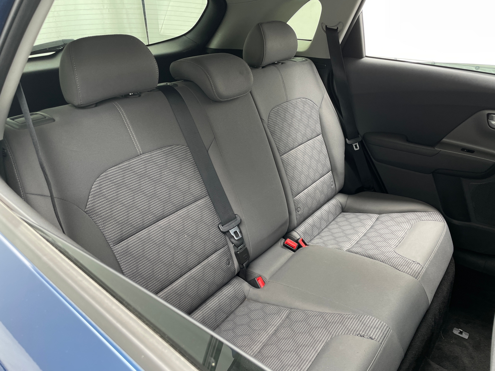 Thumbnail: 2020 Kia Niro - 6
