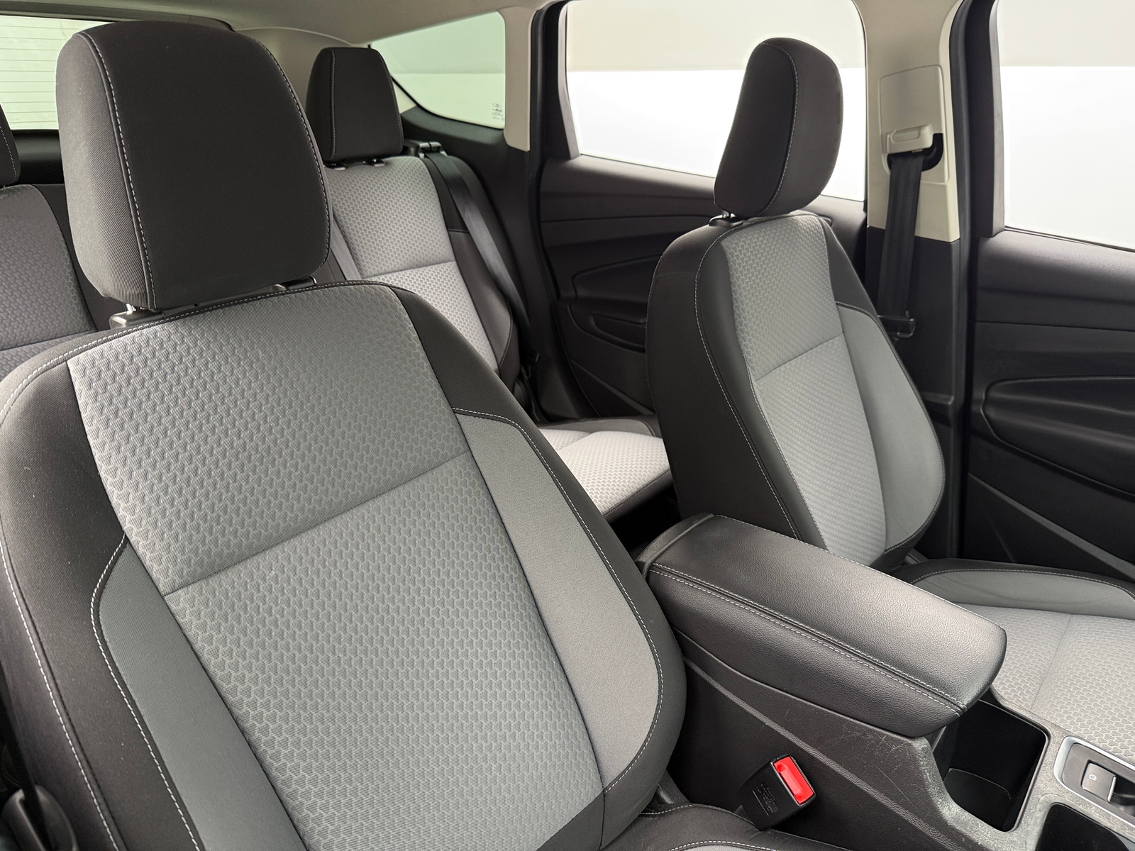Thumbnail: 2019 Ford Escape - 2