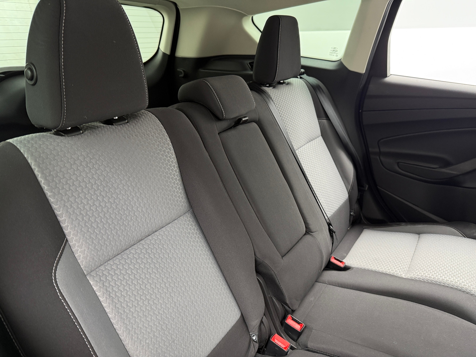 Thumbnail: 2019 Ford Escape - 6