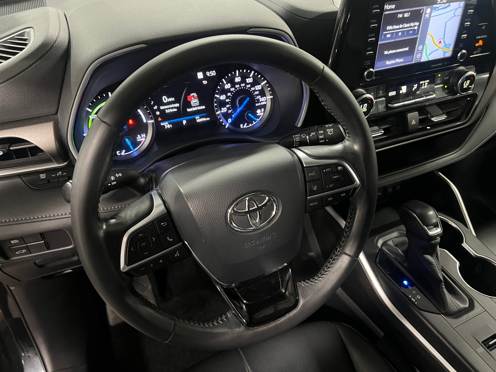 Thumbnail: 2020 Toyota Highlander - 4