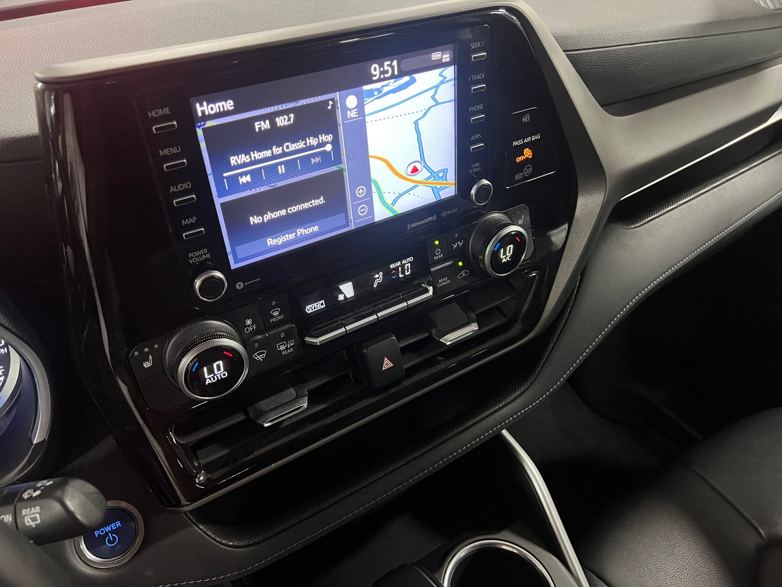 Thumbnail: 2020 Toyota Highlander - 3