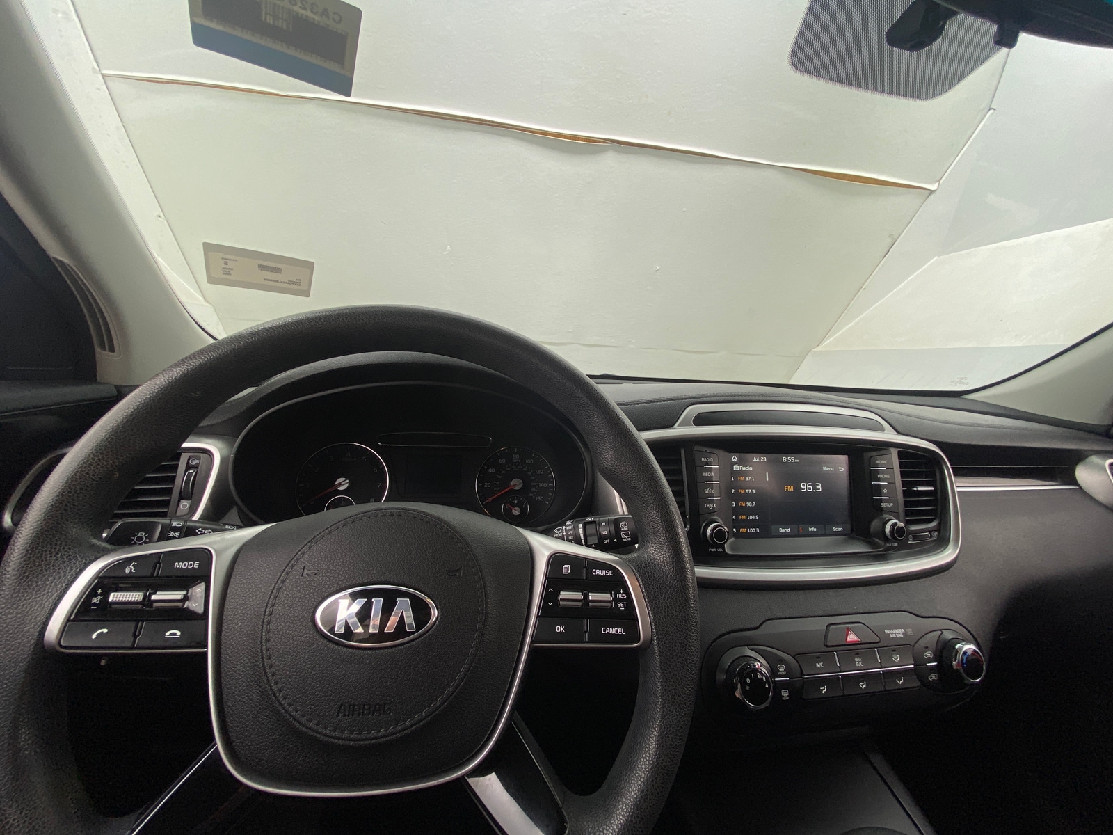 Thumbnail: 2020 Kia Sorento - 3