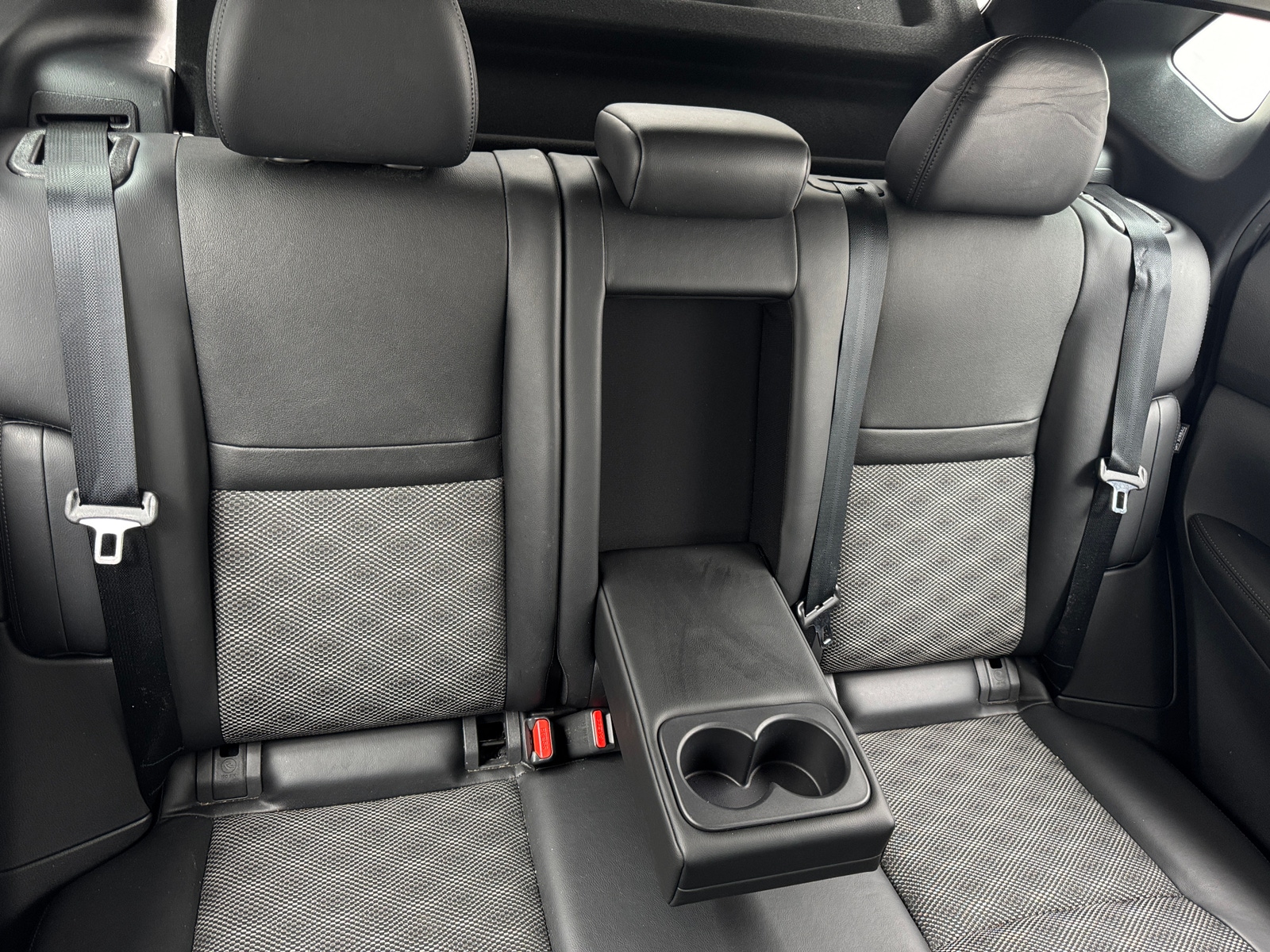 Thumbnail: 2021 Nissan Rogue Sport - 5