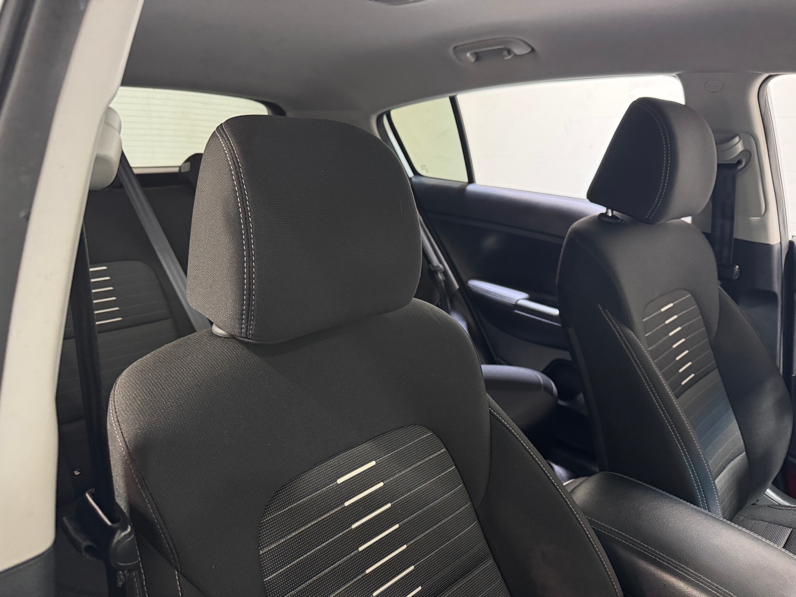 Thumbnail: 2020 Kia Sportage - 2