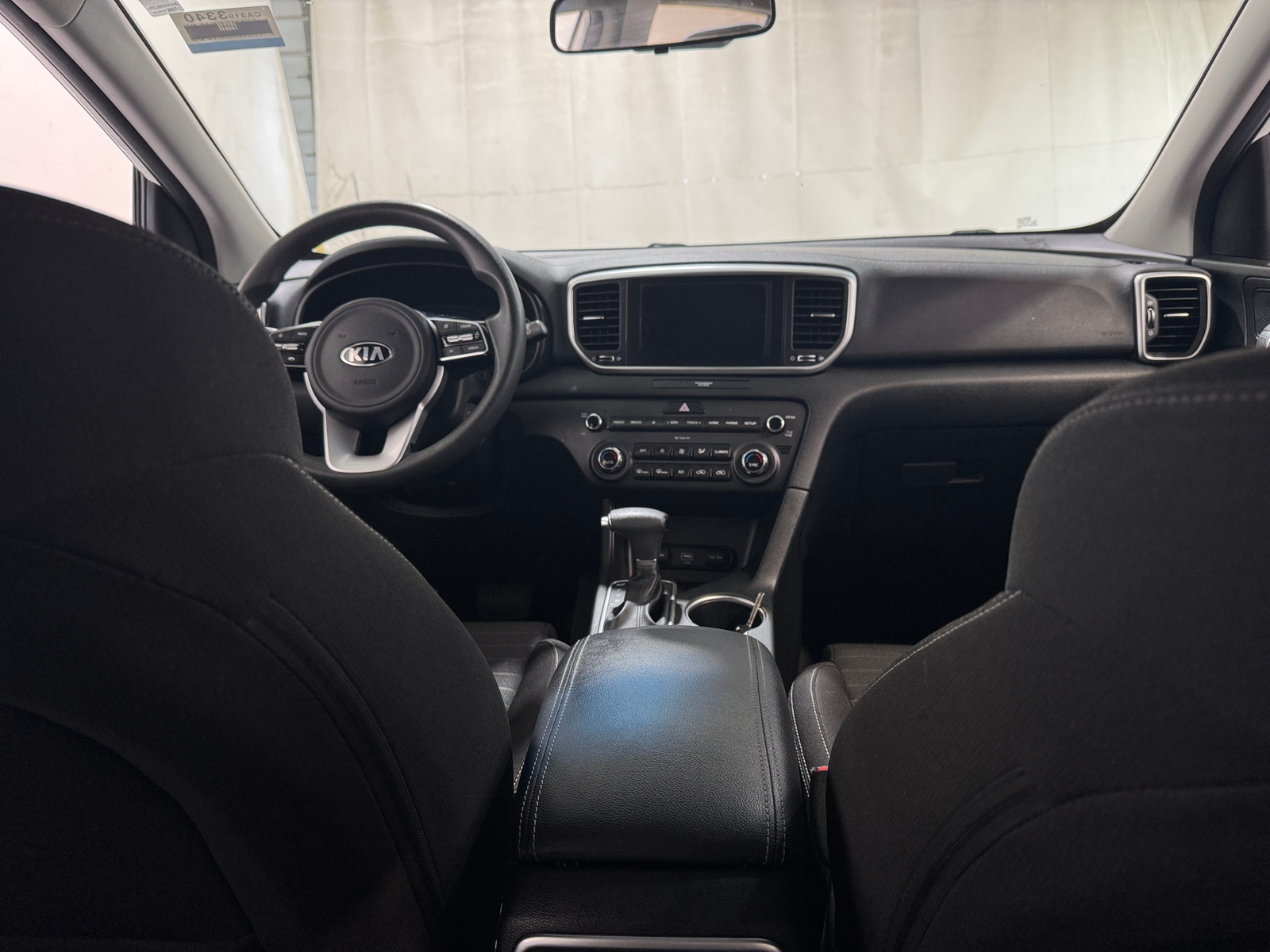 Thumbnail: 2020 Kia Sportage - 3