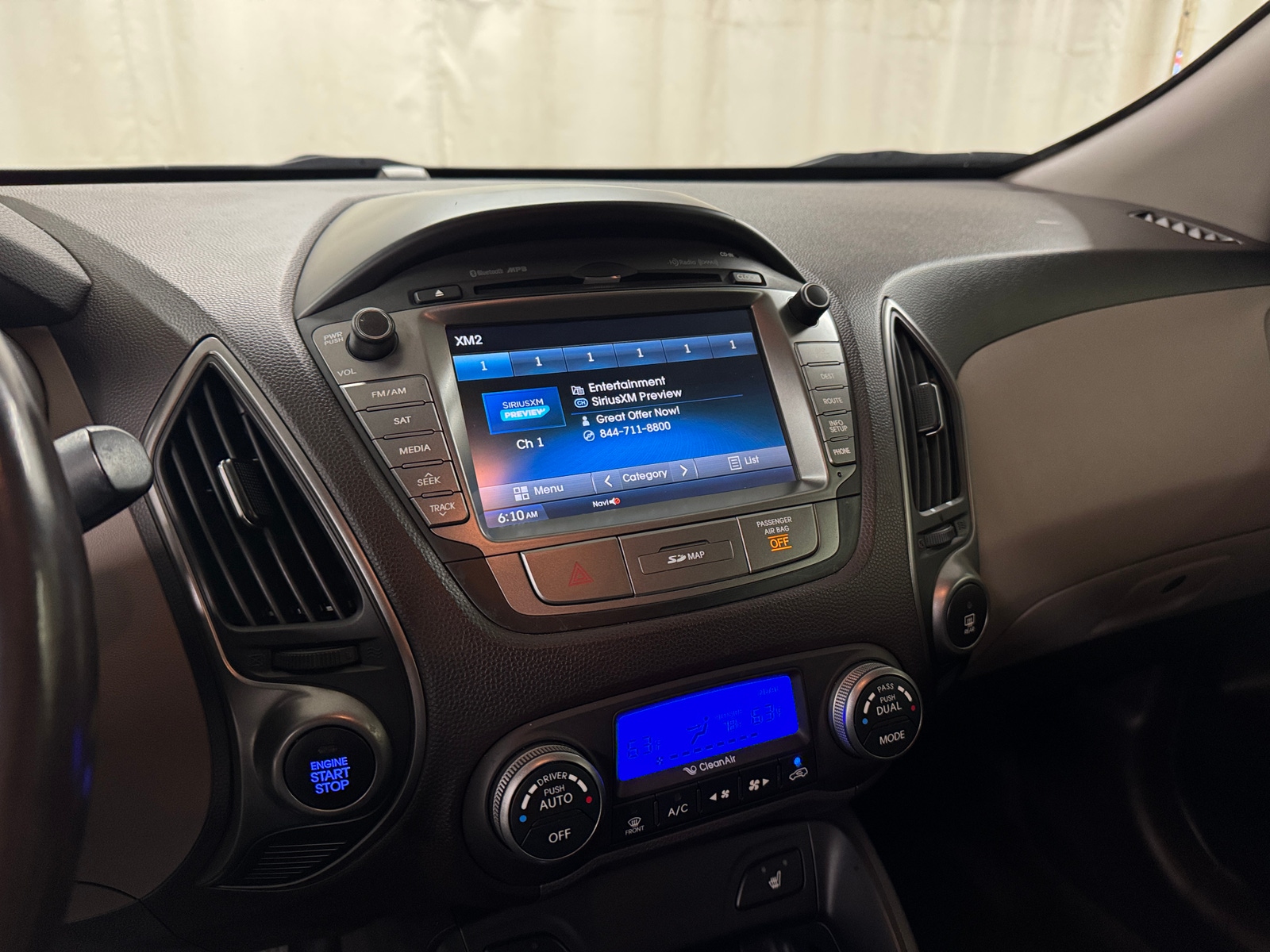 Thumbnail: 2015 Hyundai Tucson - 3
