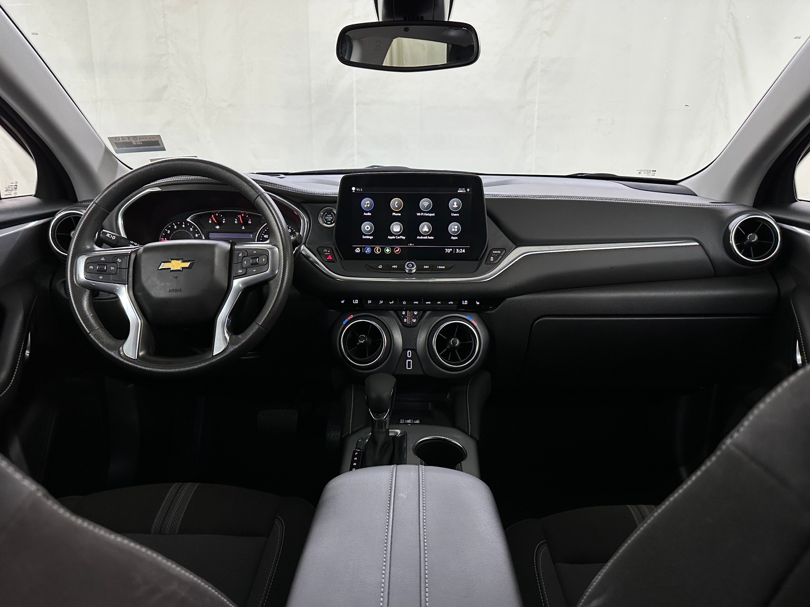 Thumbnail: 2023 Chevrolet Blazer - 3