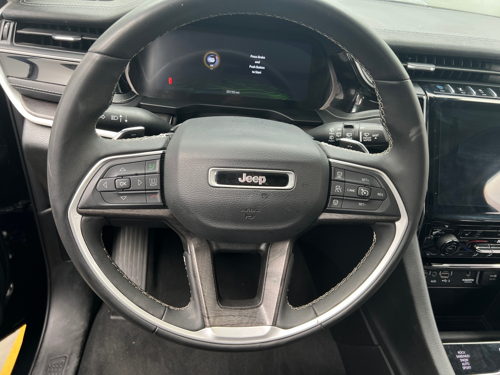 Thumbnail: 2023 Jeep Grand Cherokee - 4