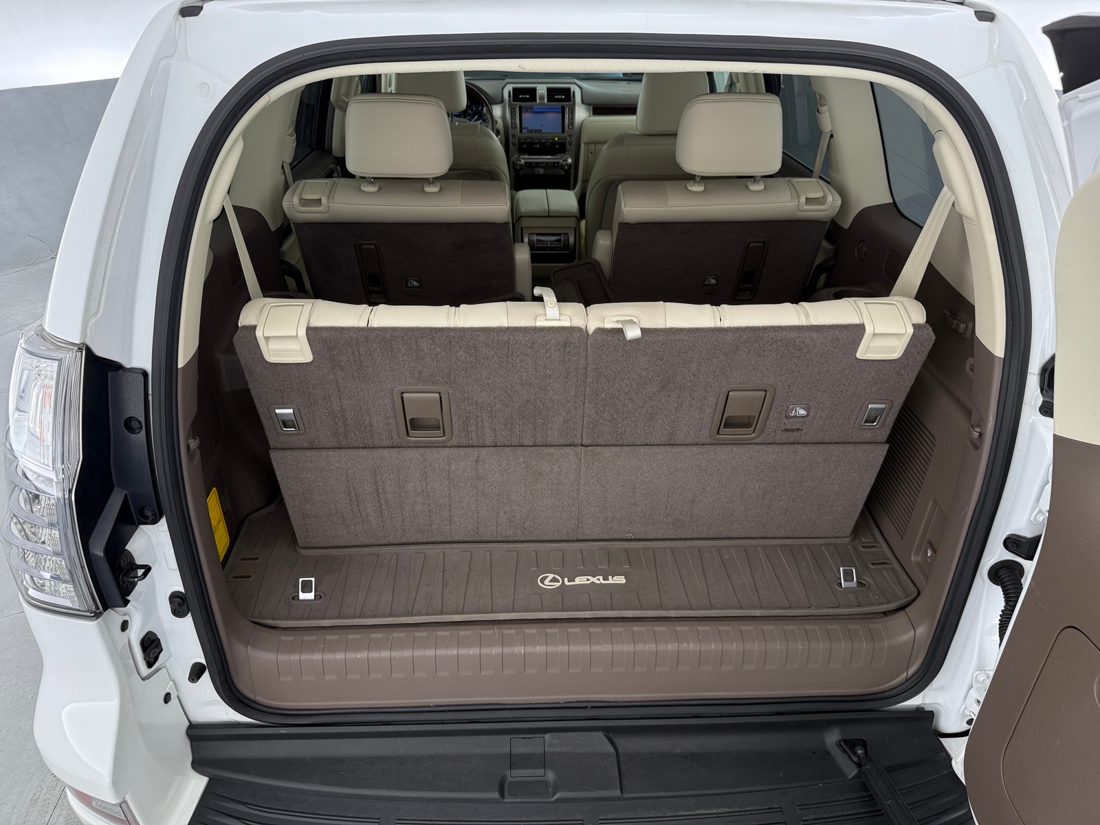 Thumbnail: 2018 Lexus GX - 6
