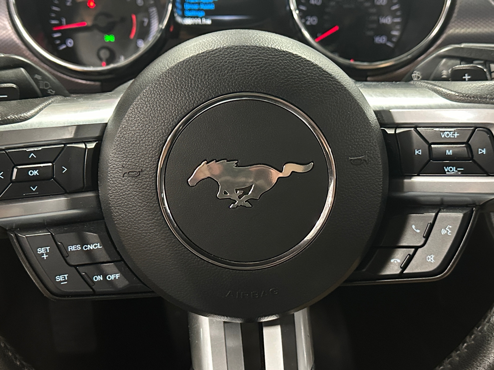 Thumbnail: 2015 Ford Mustang - 4
