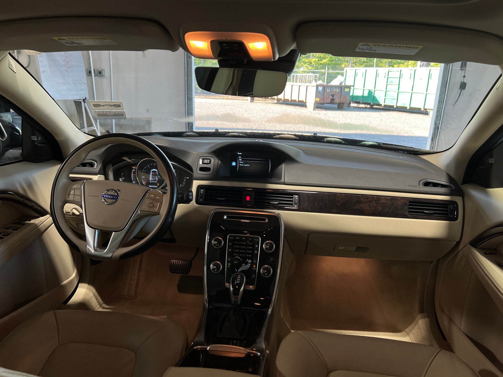 Thumbnail: 2015 Volvo XC70 - 2