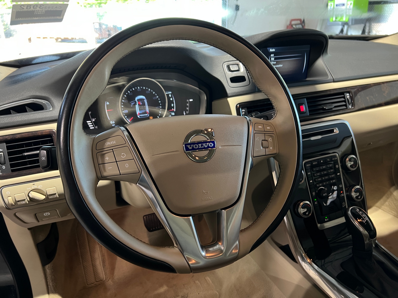 Thumbnail: 2015 Volvo XC70 - 4
