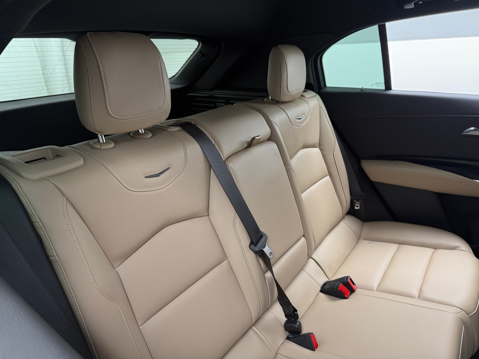 Thumbnail: 2024 Cadillac XT4 - 5