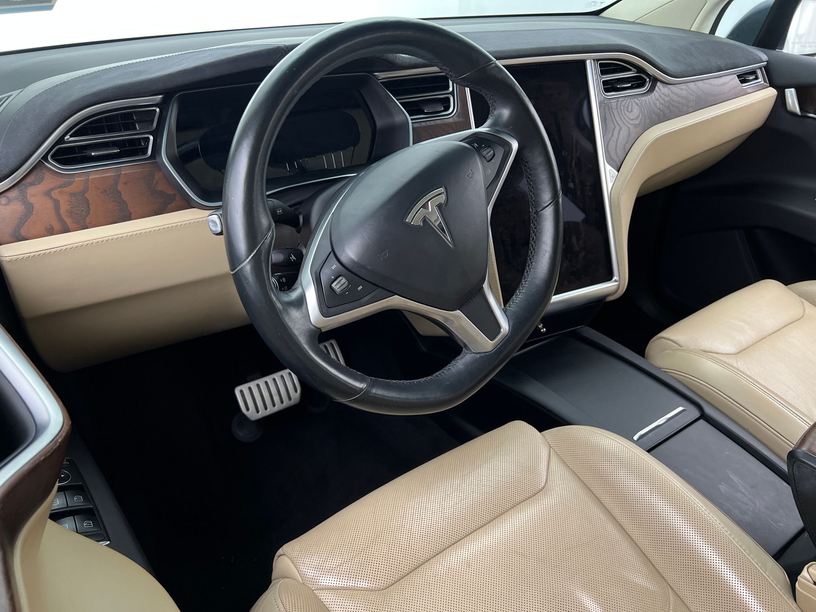 Thumbnail: 2016 Tesla Model X - 2