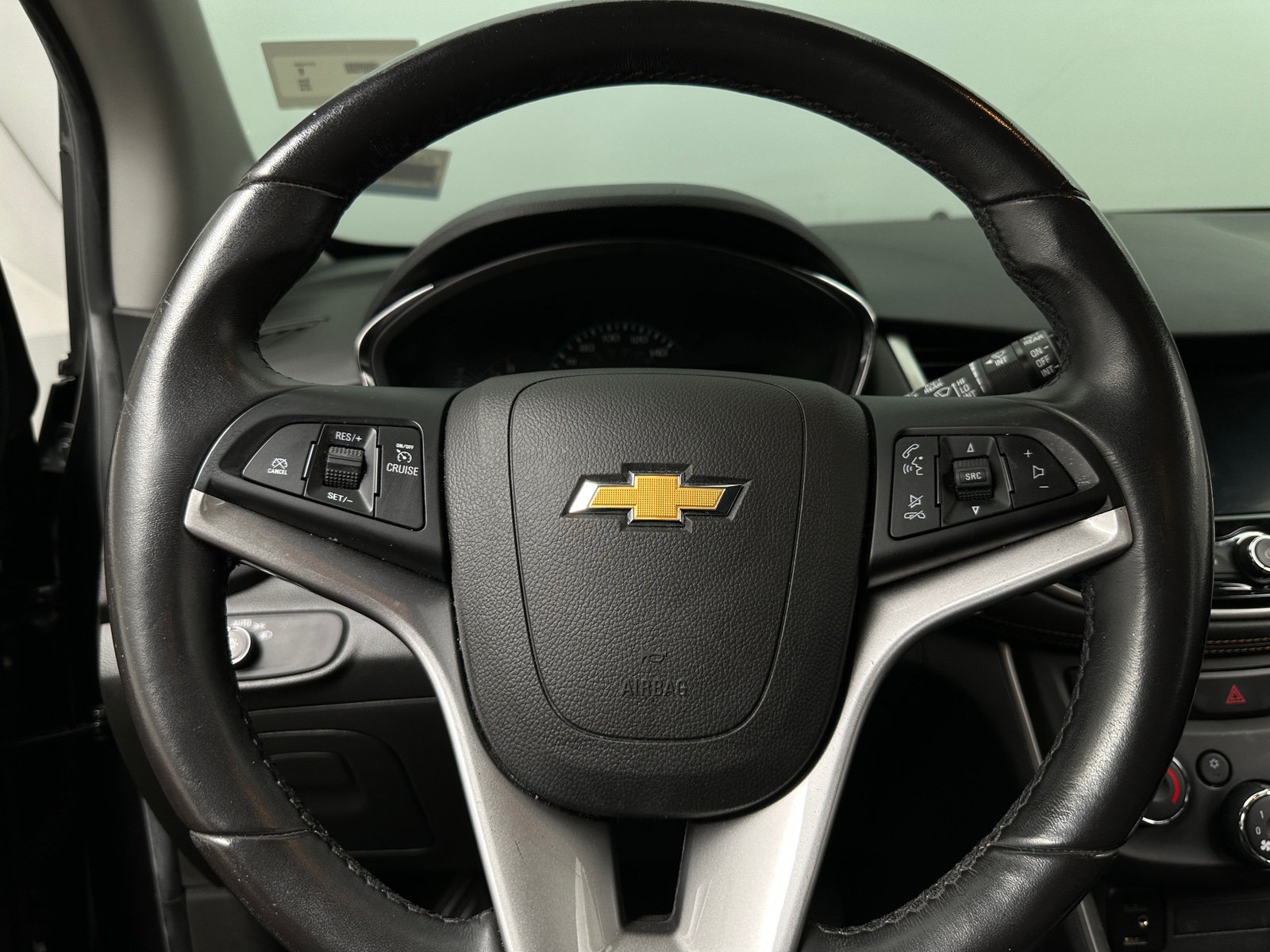 Thumbnail: 2018 Chevrolet Trax - 5