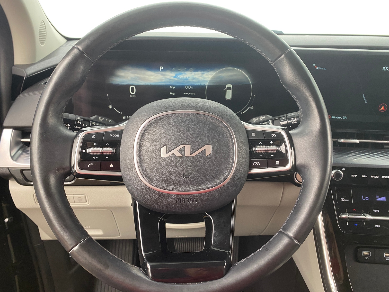 Thumbnail: 2022 Kia Carnival - 4