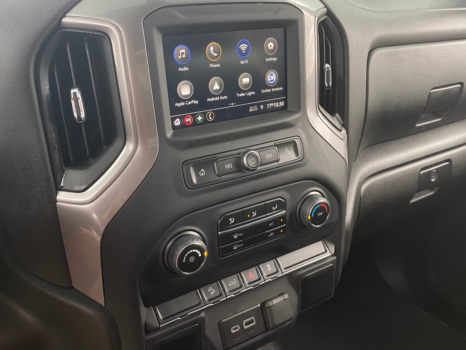 Thumbnail: 2021 Chevrolet Silverado 1500 - 4
