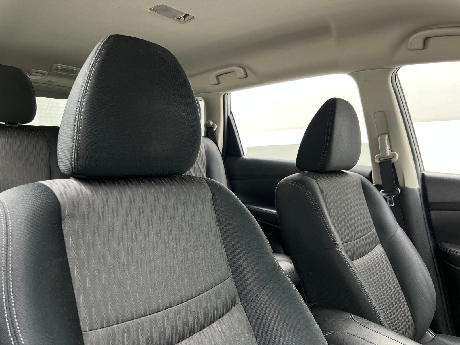 Thumbnail: 2017 Nissan Rogue - 2