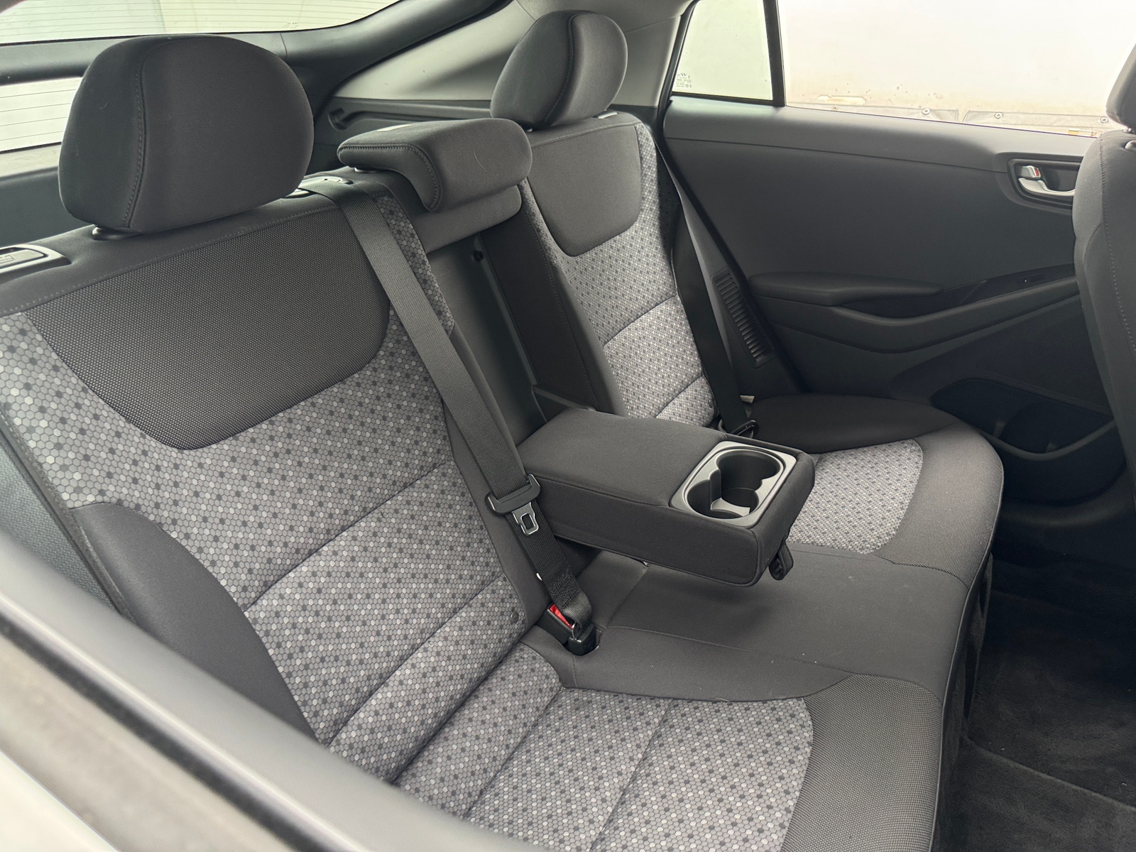Thumbnail: 2019 Hyundai Ioniq - 6