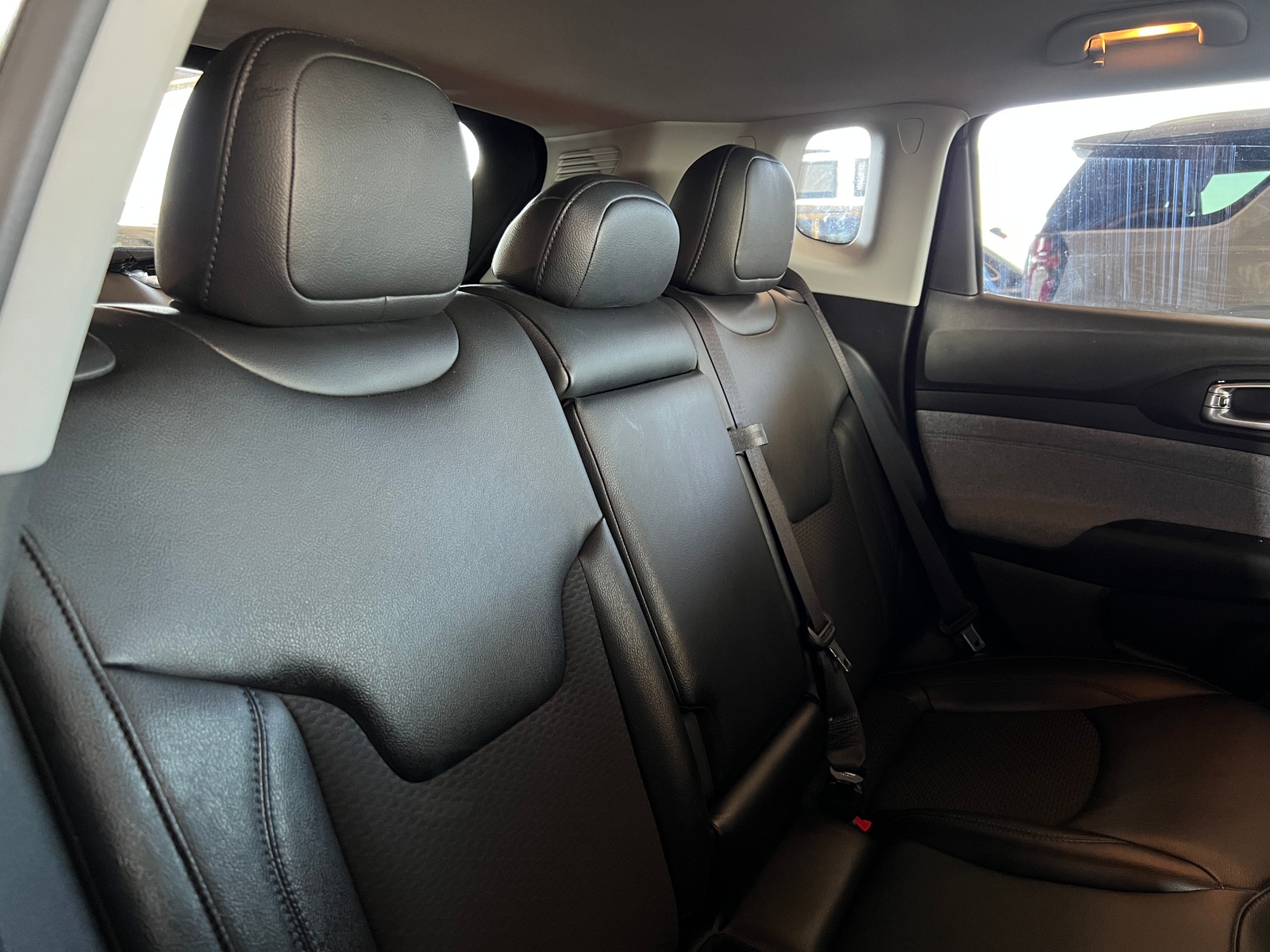 Thumbnail: 2022 Jeep Compass - 6