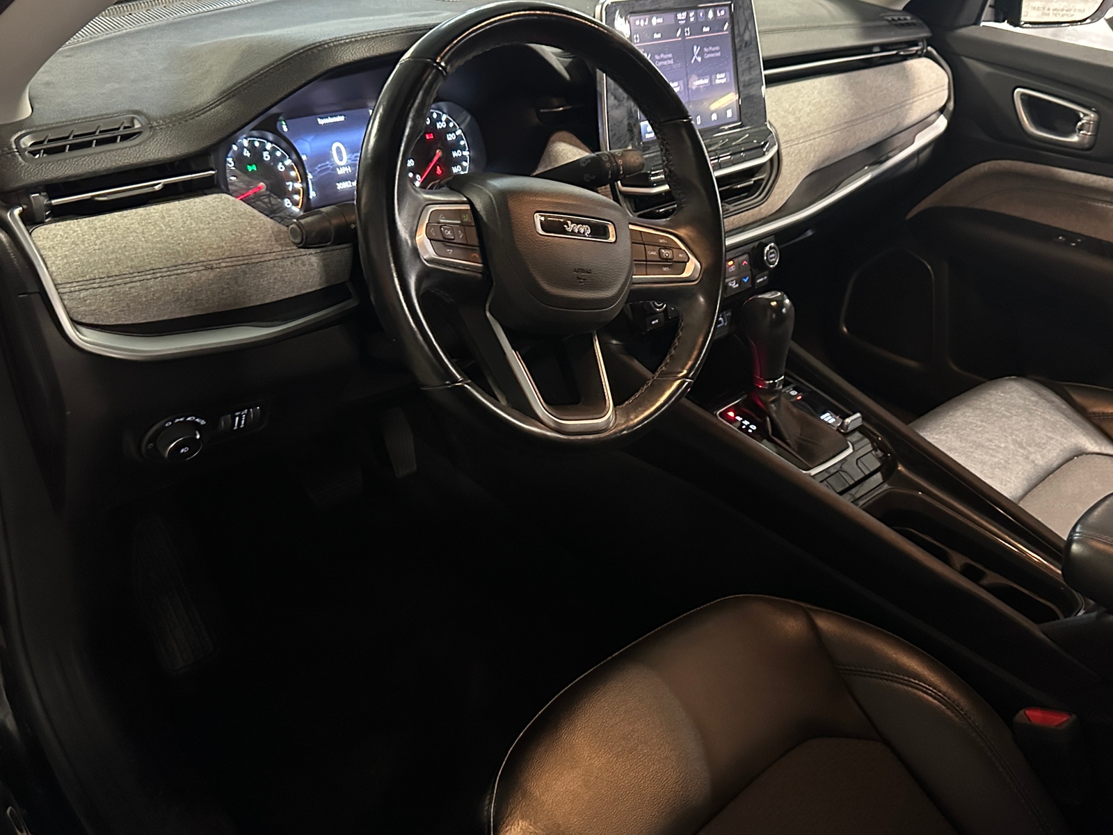 Thumbnail: 2022 Jeep Compass - 3