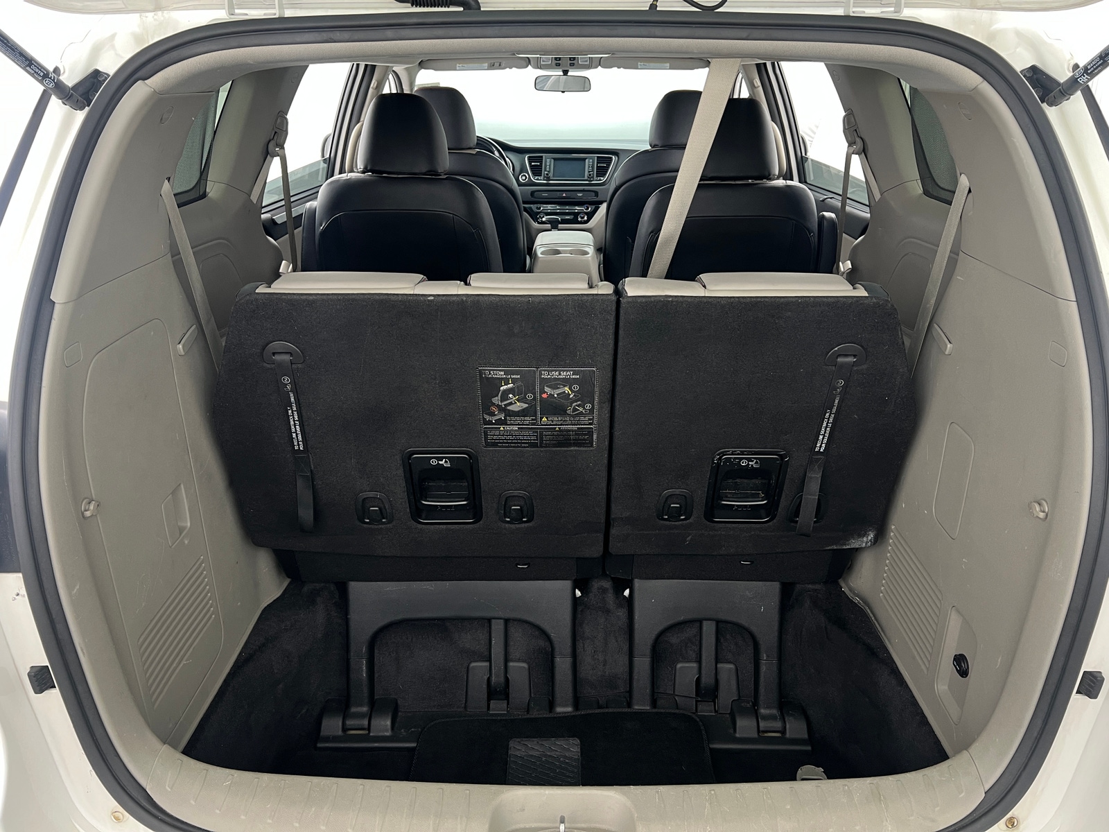 Thumbnail: 2019 Kia Sedona - 6