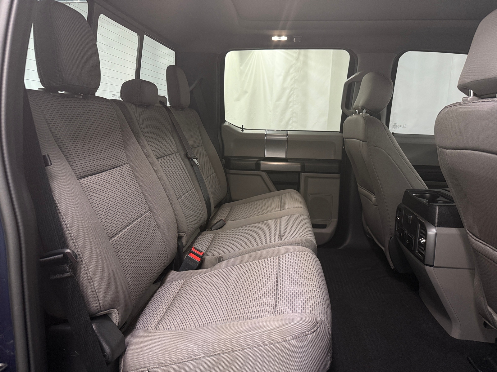Thumbnail: 2020 Ford Econoline - 6