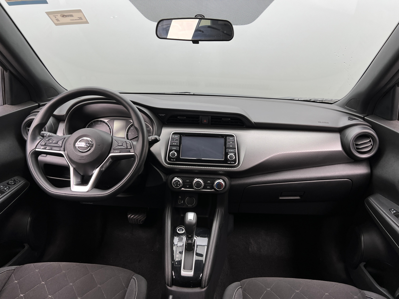 Thumbnail: 2019 Nissan Kicks - 3