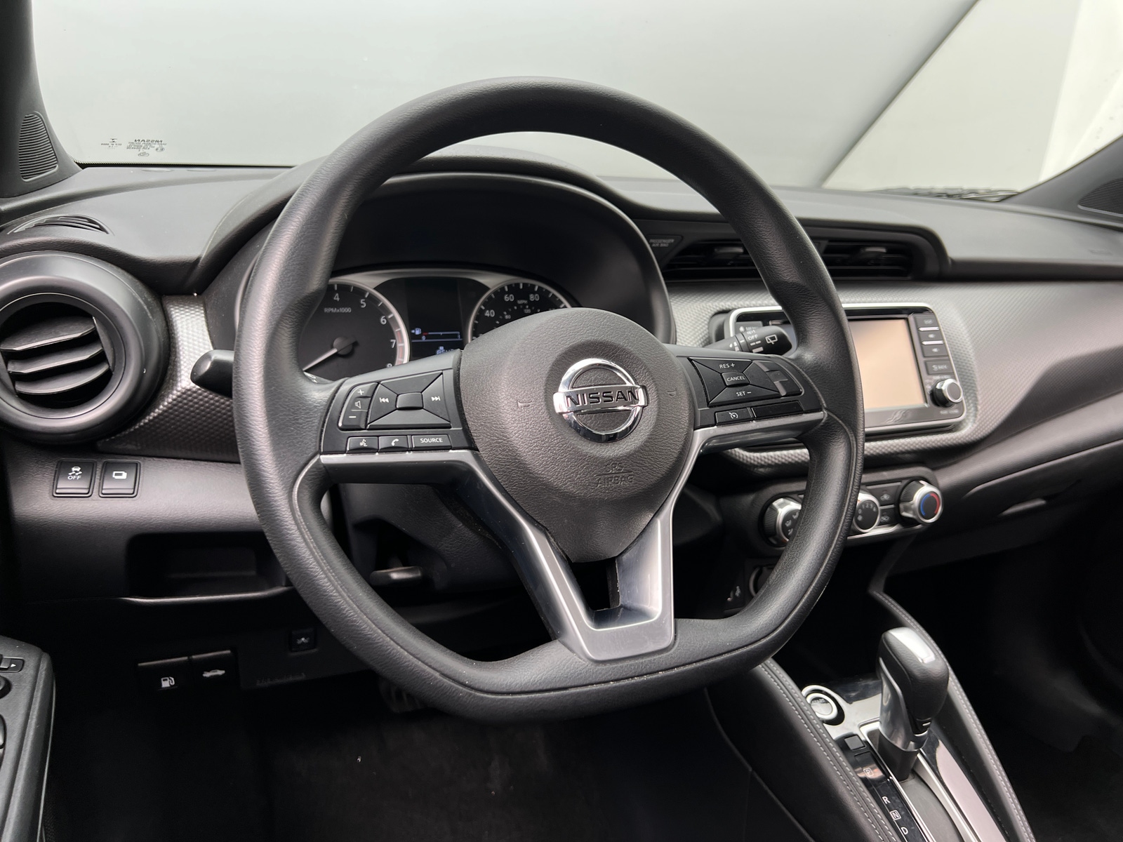 Thumbnail: 2019 Nissan Kicks - 5