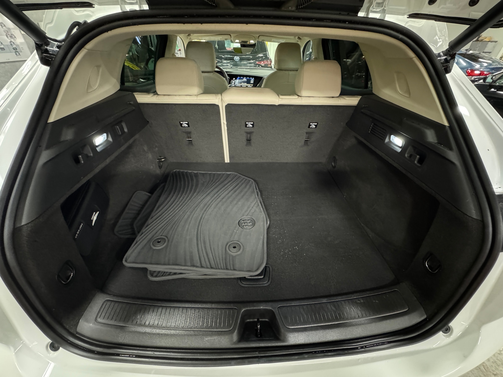 Thumbnail: 2022 Buick Envision - 6