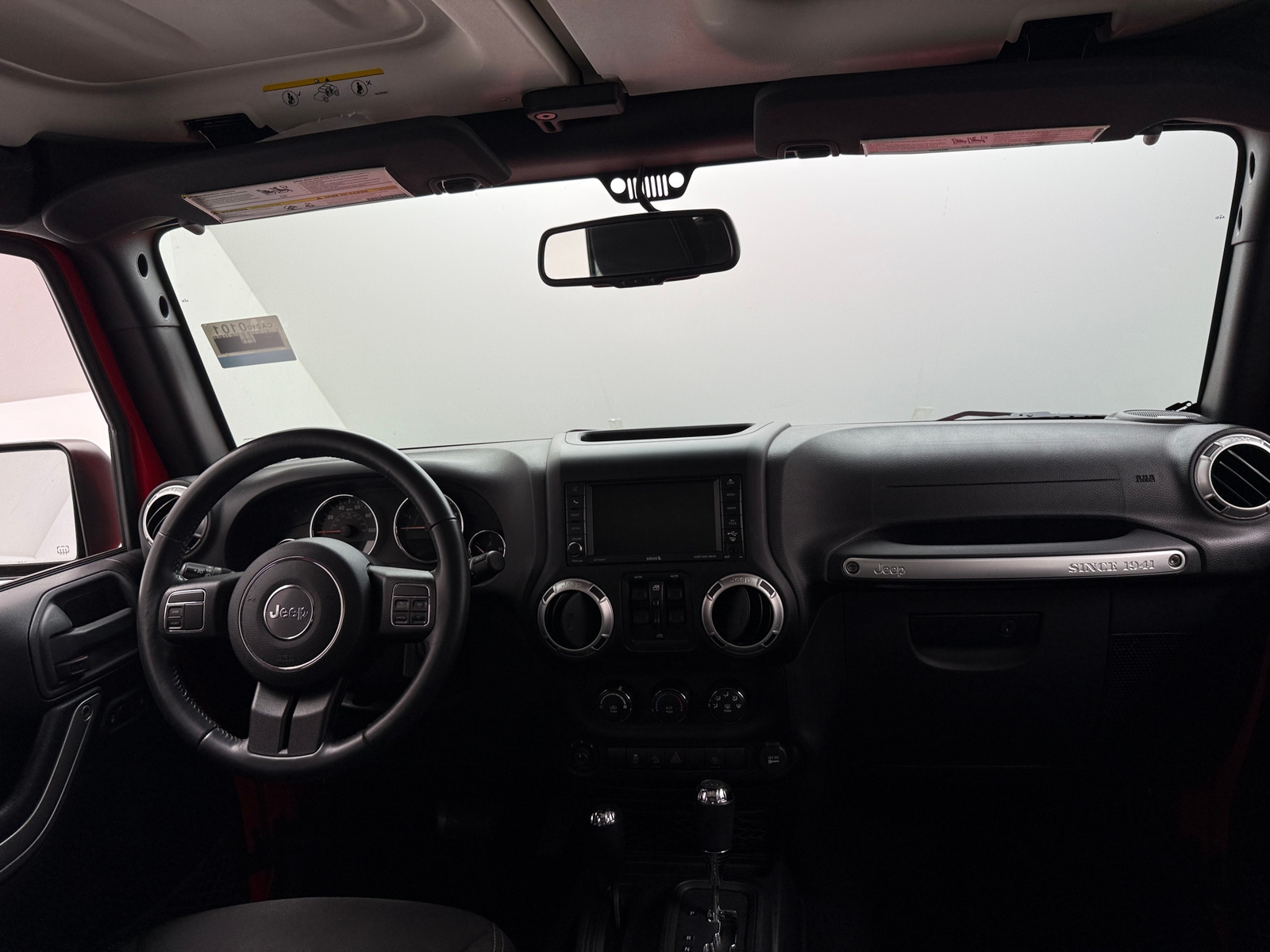 Thumbnail: 2015 Jeep Wrangler - 3