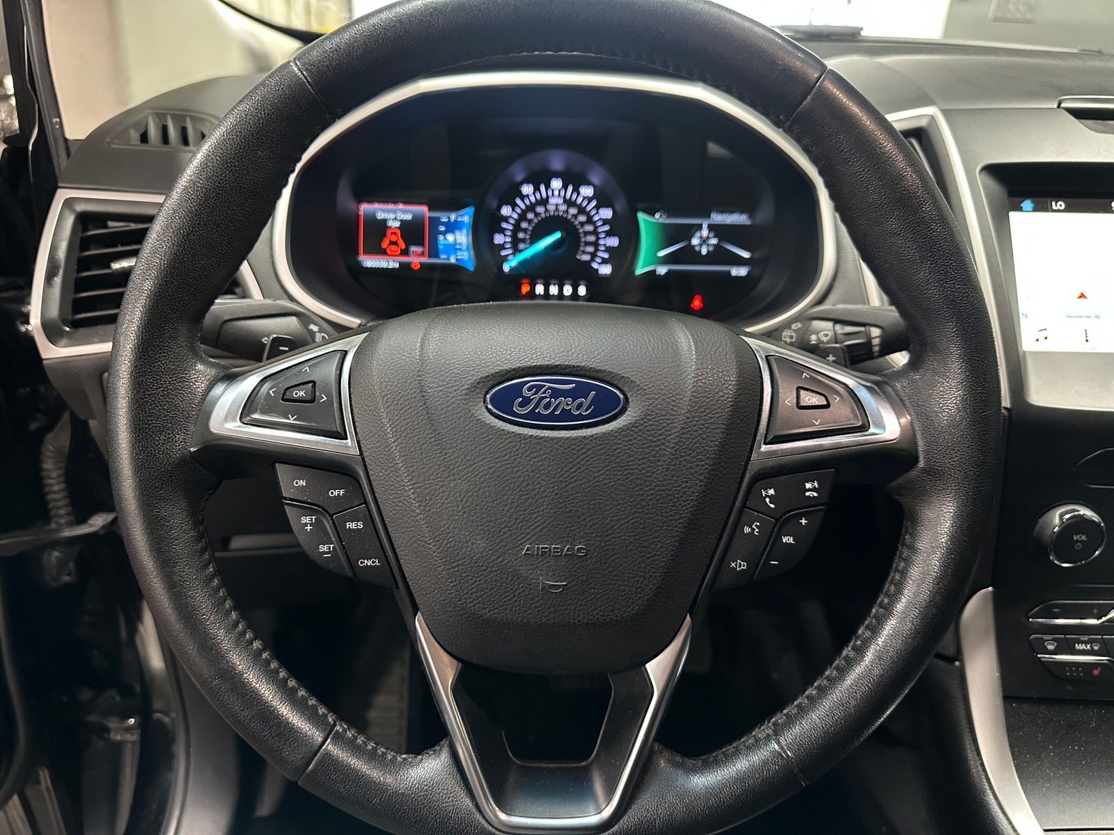Thumbnail: 2018 Ford Edge - 5