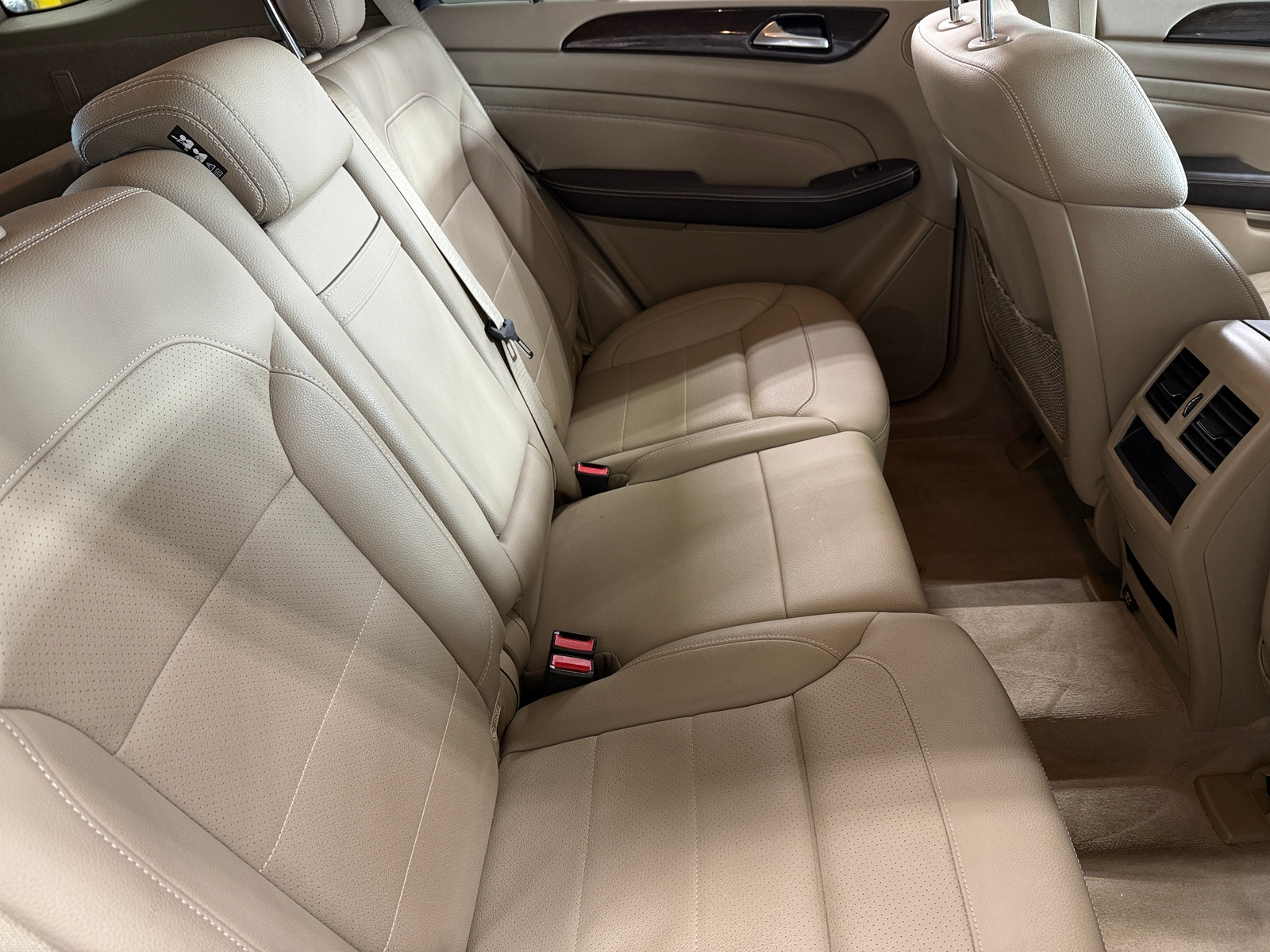 Thumbnail: 2015 Mercedes-Benz M-Class - 6