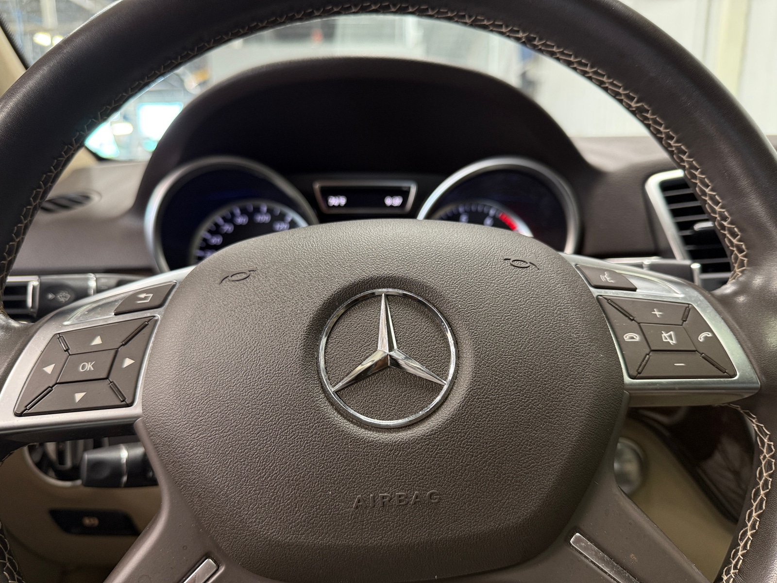 Thumbnail: 2015 Mercedes-Benz M-Class - 5