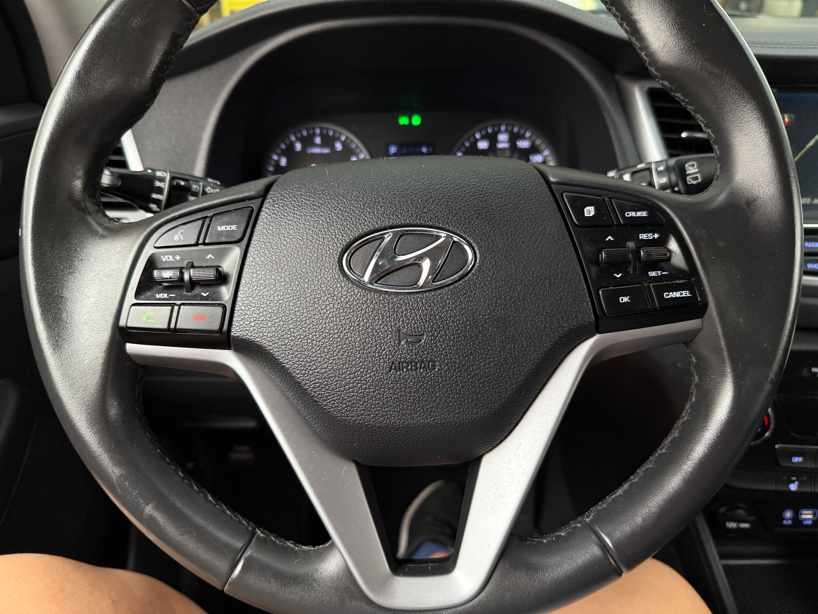 Thumbnail: 2017 Hyundai Tucson - 4