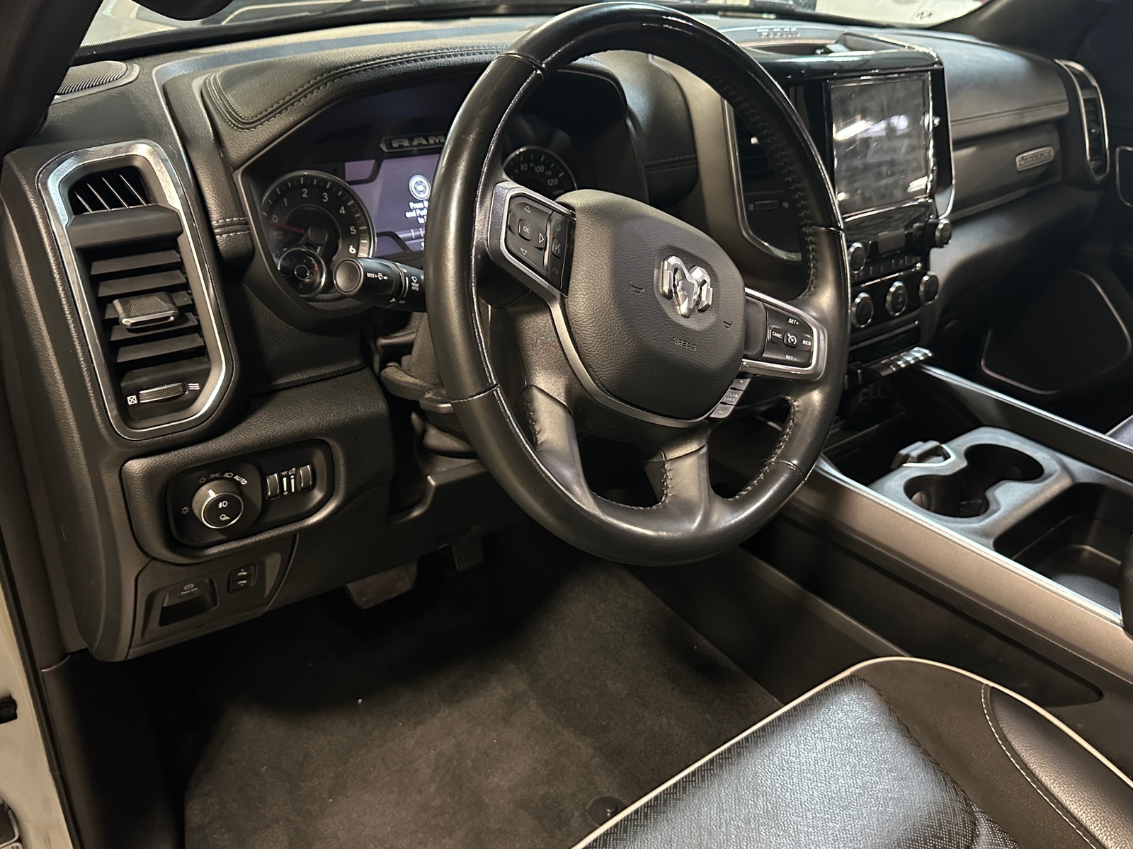 Thumbnail: 2022 RAM 1500 - 2