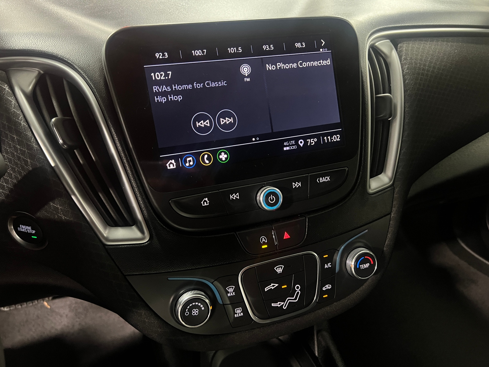 Thumbnail: 2024 Chevrolet Malibu - 4