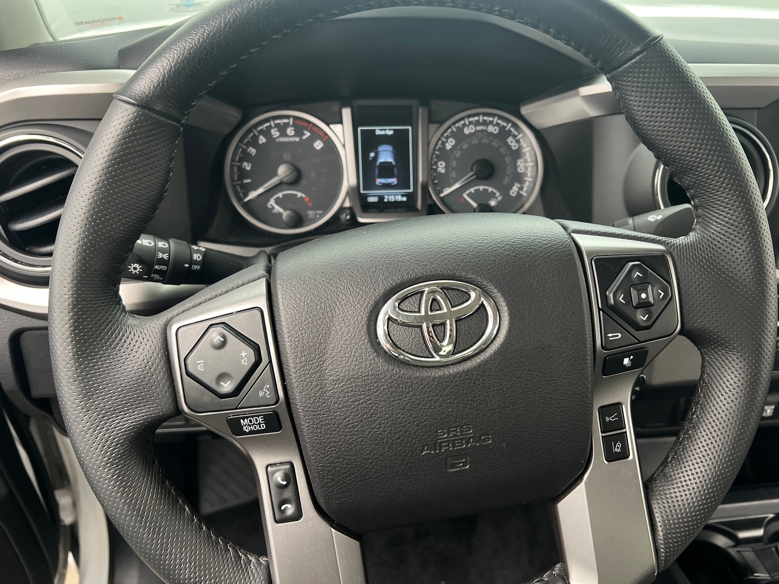 Thumbnail: 2021 Toyota Tacoma - 5