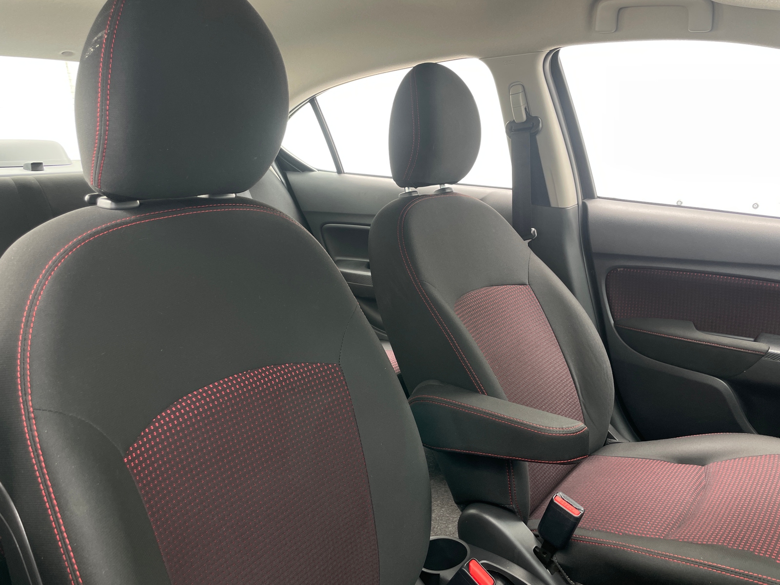 Thumbnail: 2024 Mitsubishi Mirage G4 - 2
