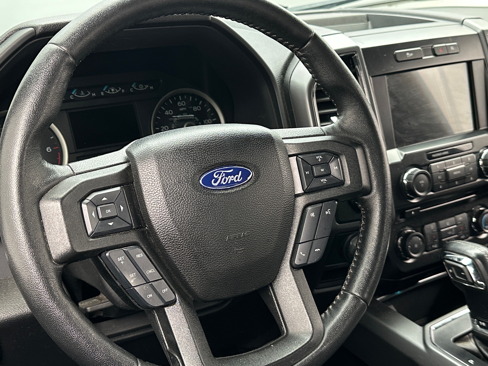 Thumbnail: 2017 Ford Econoline - 5
