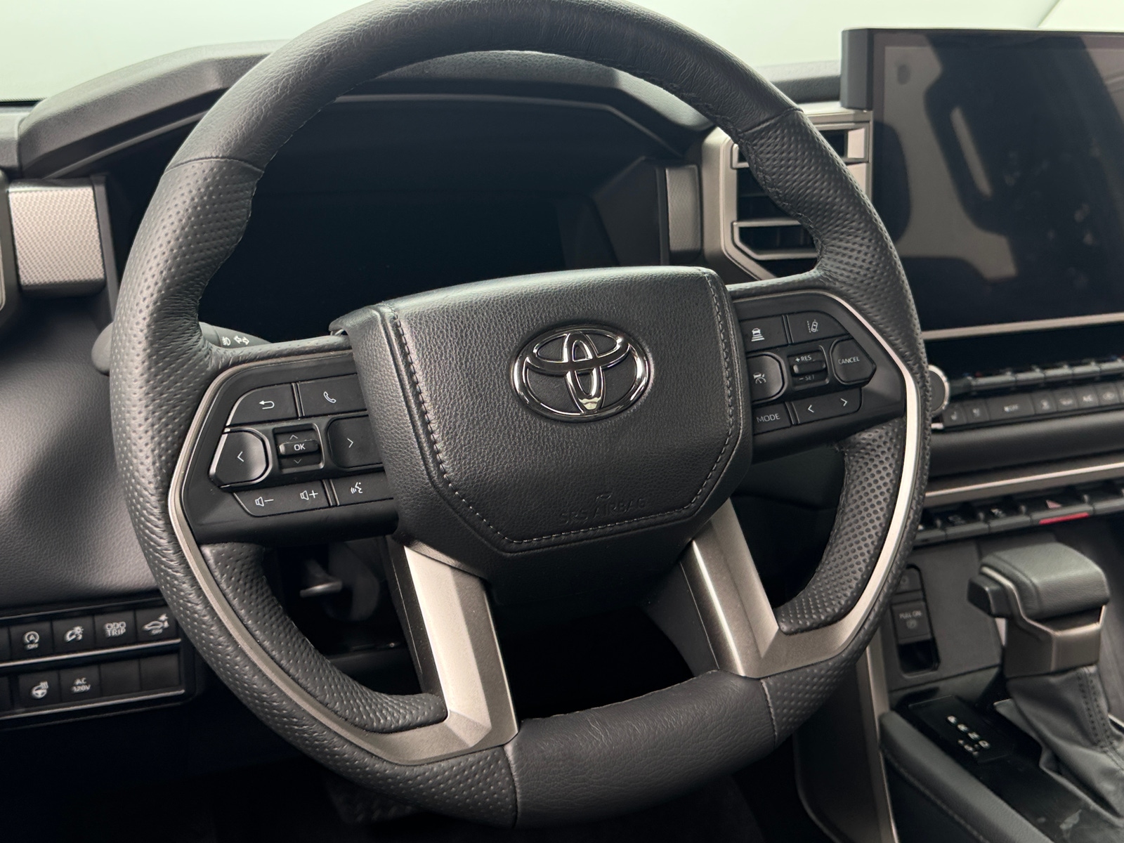 Thumbnail: 2025 Toyota Tundra - 4