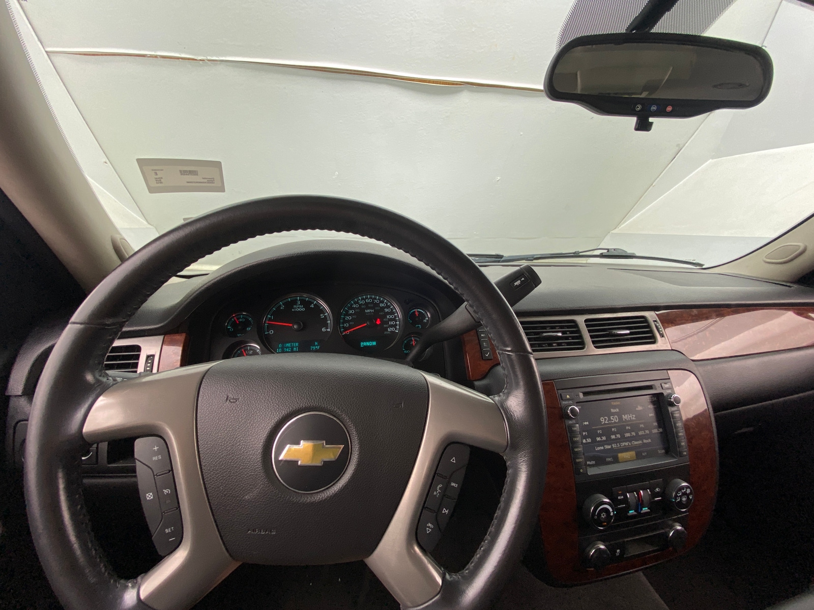 Thumbnail: 2013 Chevrolet Tahoe - 3