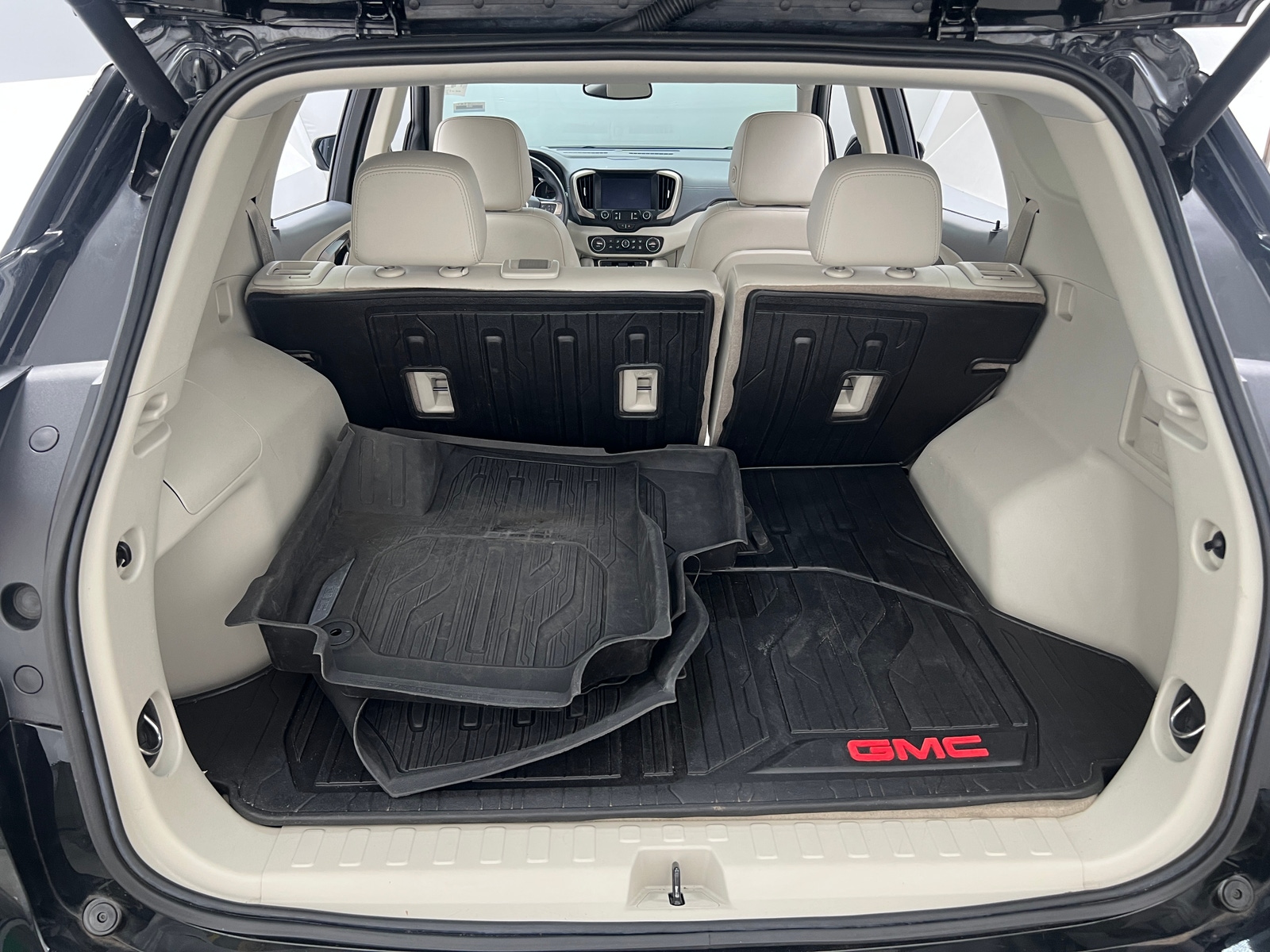 Thumbnail: 2022 GMC Terrain - 6