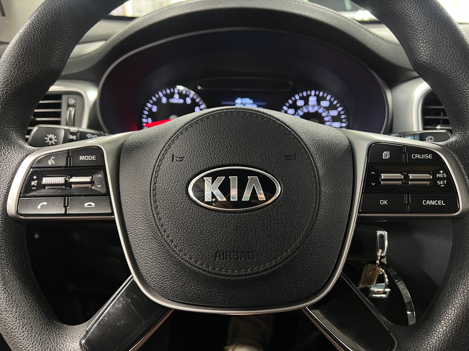 Thumbnail: 2019 Kia Sorento - 5