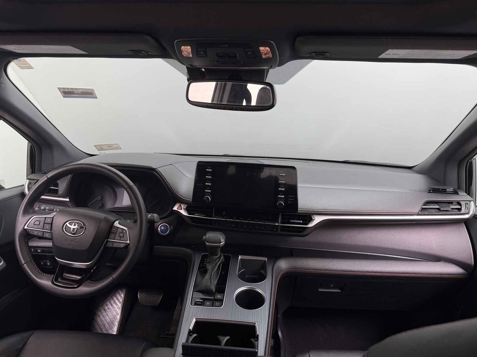 Thumbnail: 2023 Toyota Sienna - 2