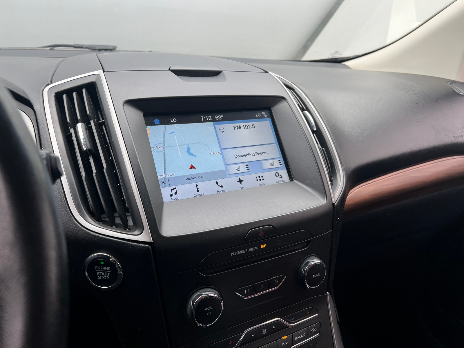 Thumbnail: 2018 Ford Edge - 4