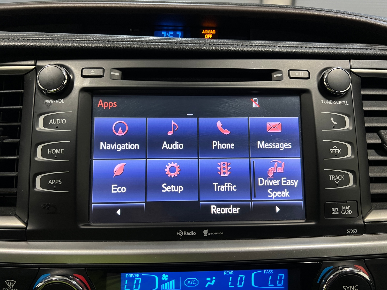 Thumbnail: 2015 Toyota Highlander - 3