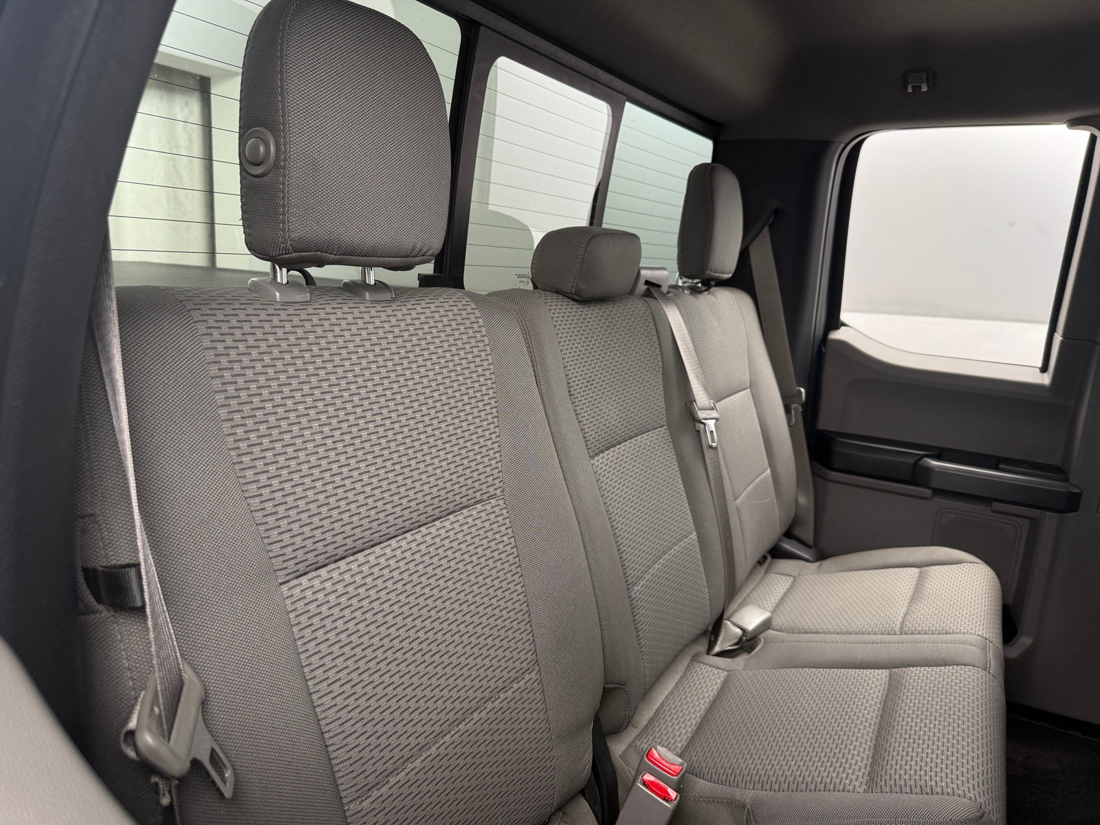 Thumbnail: 2016 Ford Econoline - 6