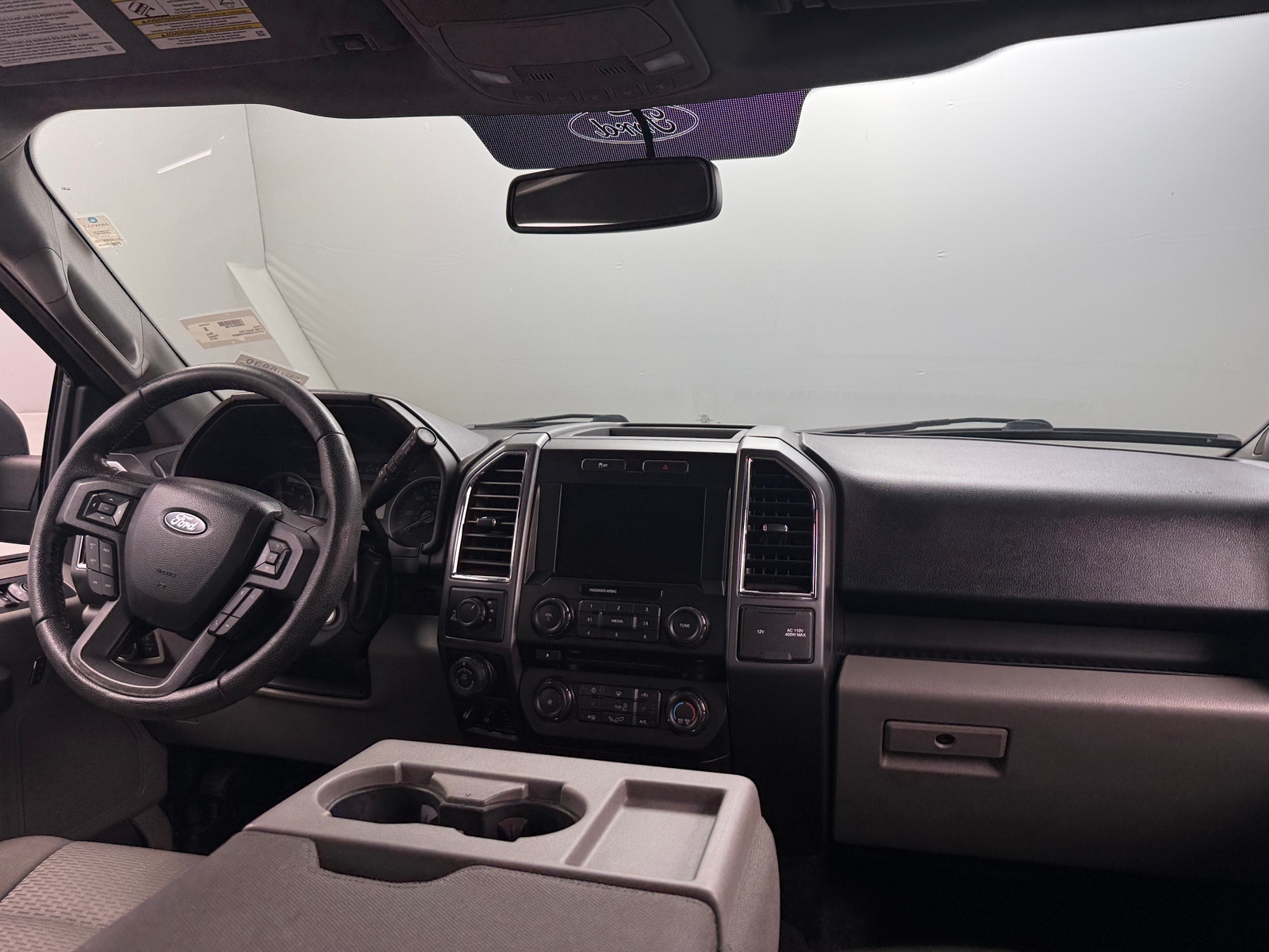 Thumbnail: 2016 Ford Econoline - 3